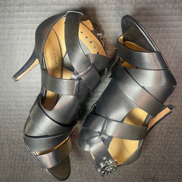 COACH STRAPPY LEATHER 3” HEELS 5.5M NEAR PERFECT - Picture 7 of 13